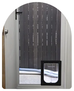 Screen door with a pet door fitted
